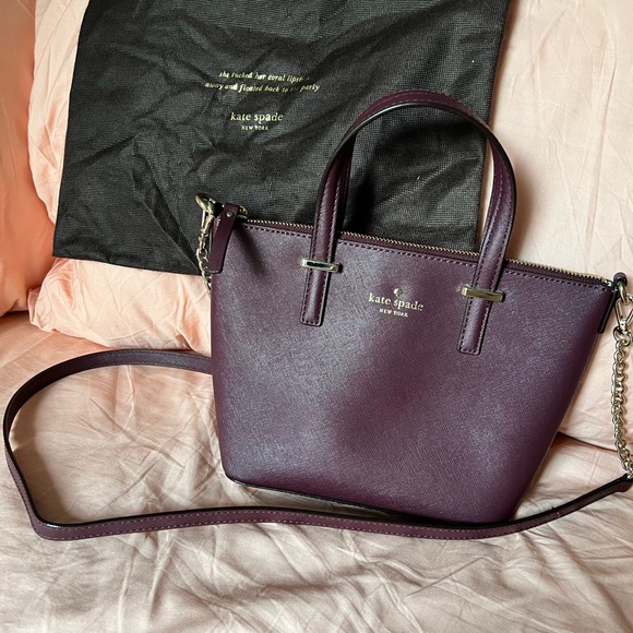 KATE SPADE CEDAR STREET HARMONY CROSSBODY - Picture 2 of 2